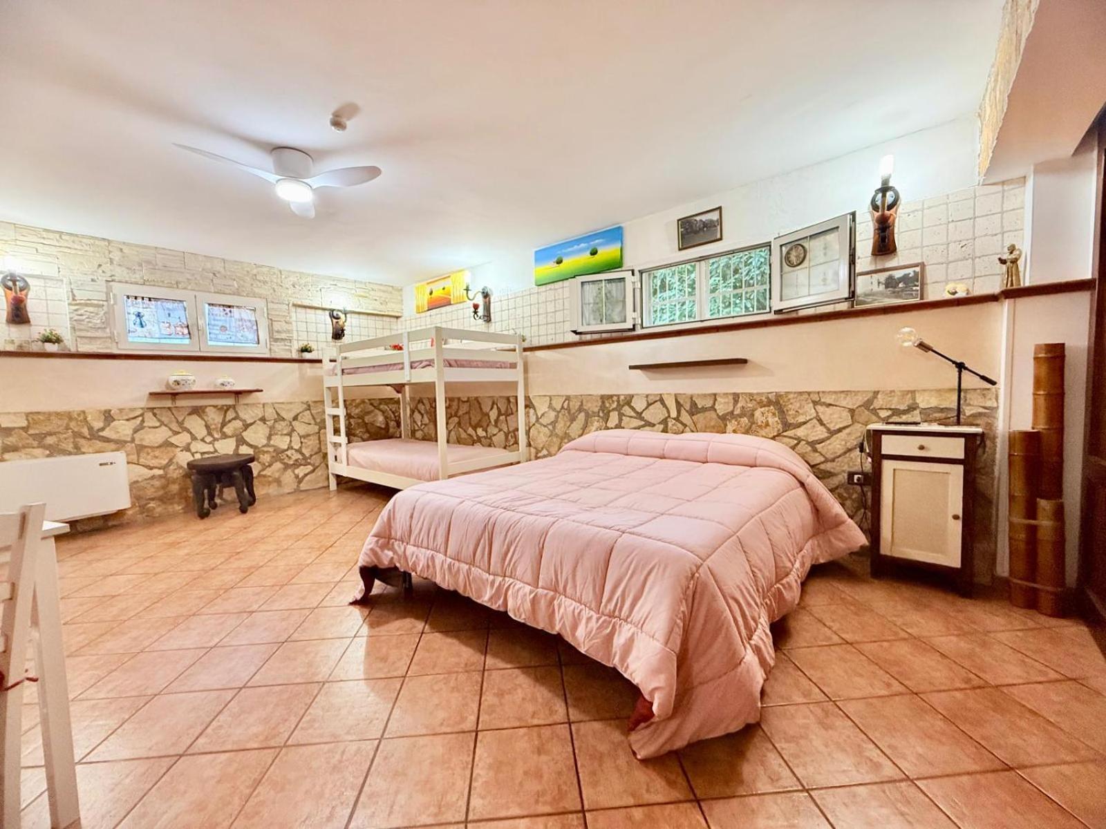 Open Space Littoria Λατίνα Εξωτερικό φωτογραφία