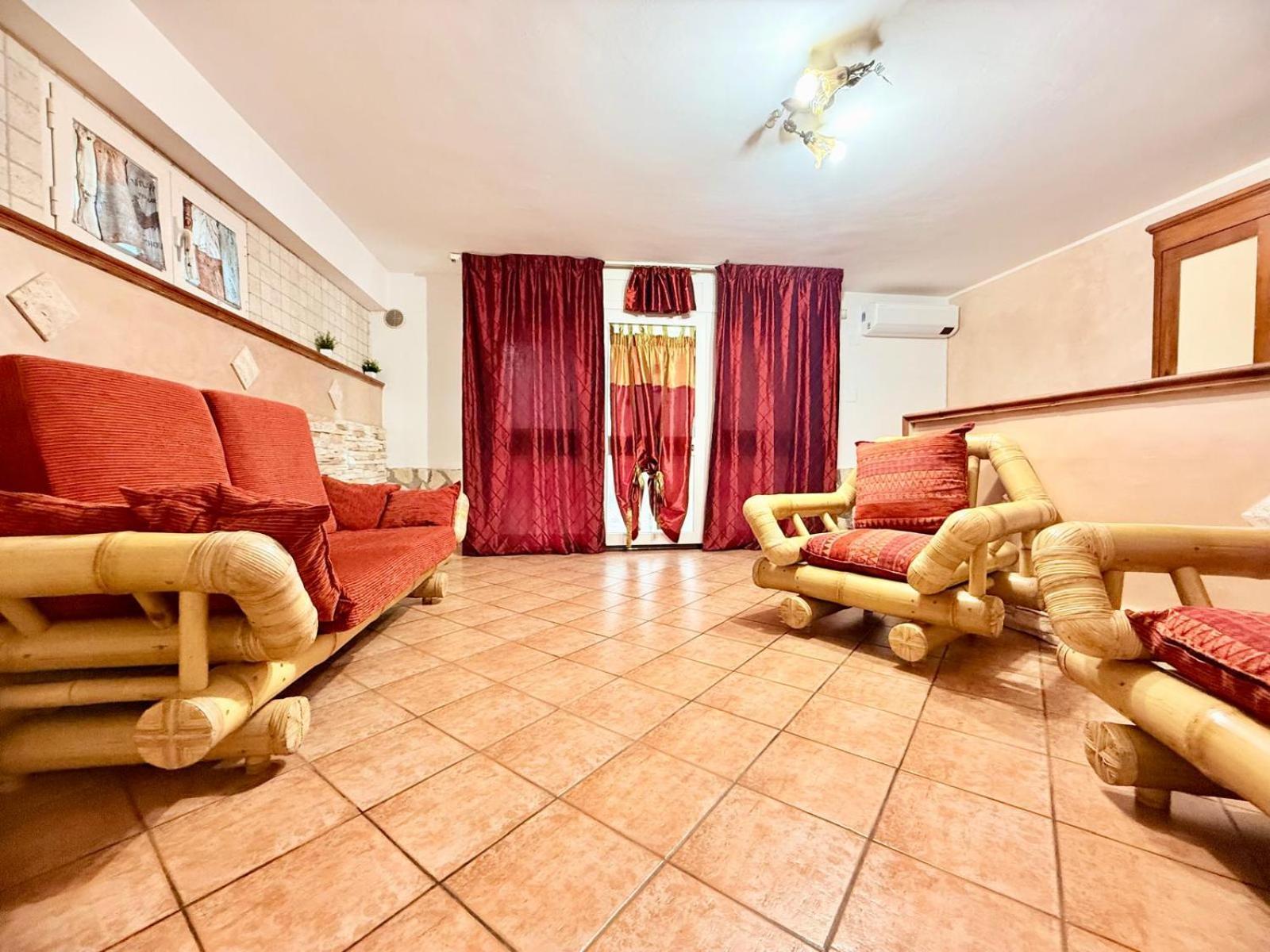 Open Space Littoria Λατίνα Εξωτερικό φωτογραφία